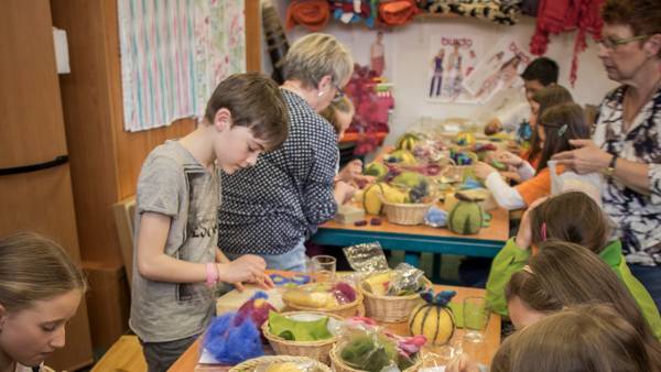 Quelle: Marcel Ditrich, Walldürn Erstkommunionkinder beim Nachmittagsprogramm.